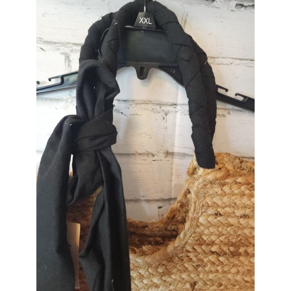 Magid Summer Woven Straw Bag - Picture 2 of 10